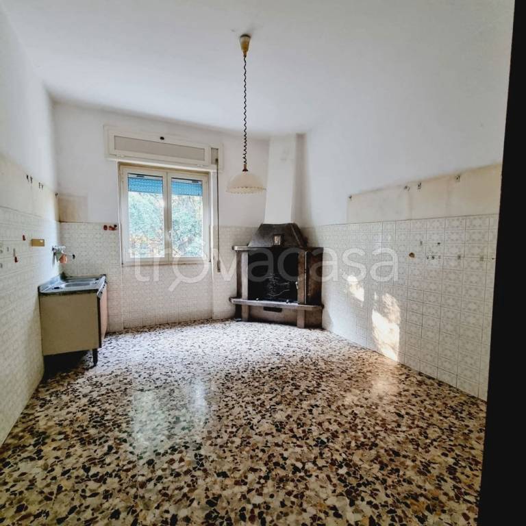 appartamento in vendita ad Aprilia
