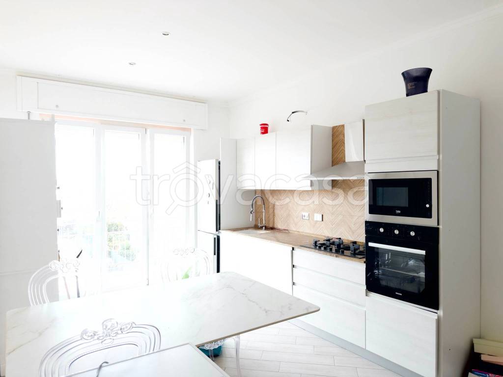 appartamento in vendita ad Aprilia