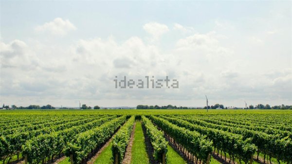 appartamento in vendita ad Aprilia in zona Campoverde