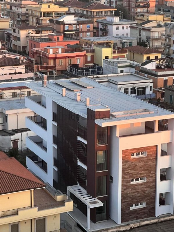 appartamento in vendita ad Aprilia