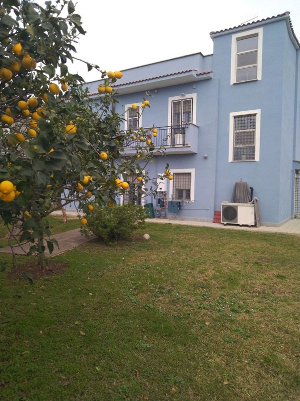 casa indipendente in vendita ad Aprilia