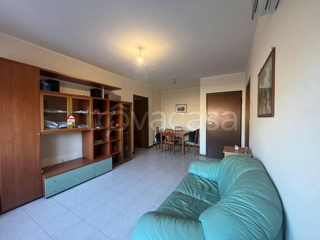 appartamento in vendita ad Aprilia