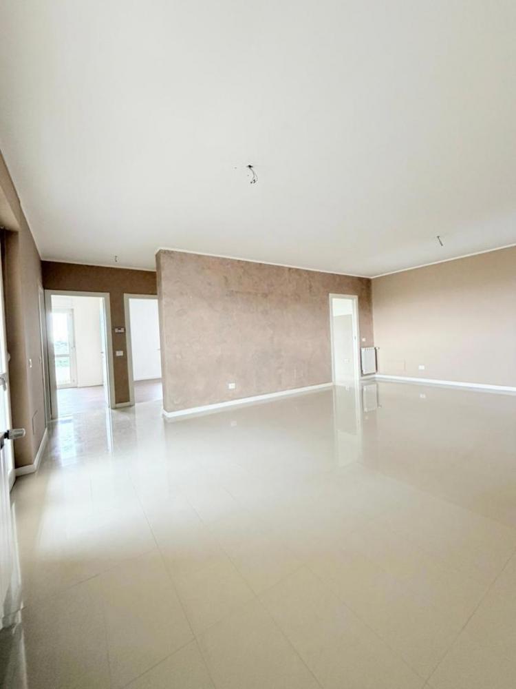 appartamento in vendita ad Aprilia