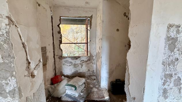 casa indipendente in vendita ad Aprilia in zona Fossignano