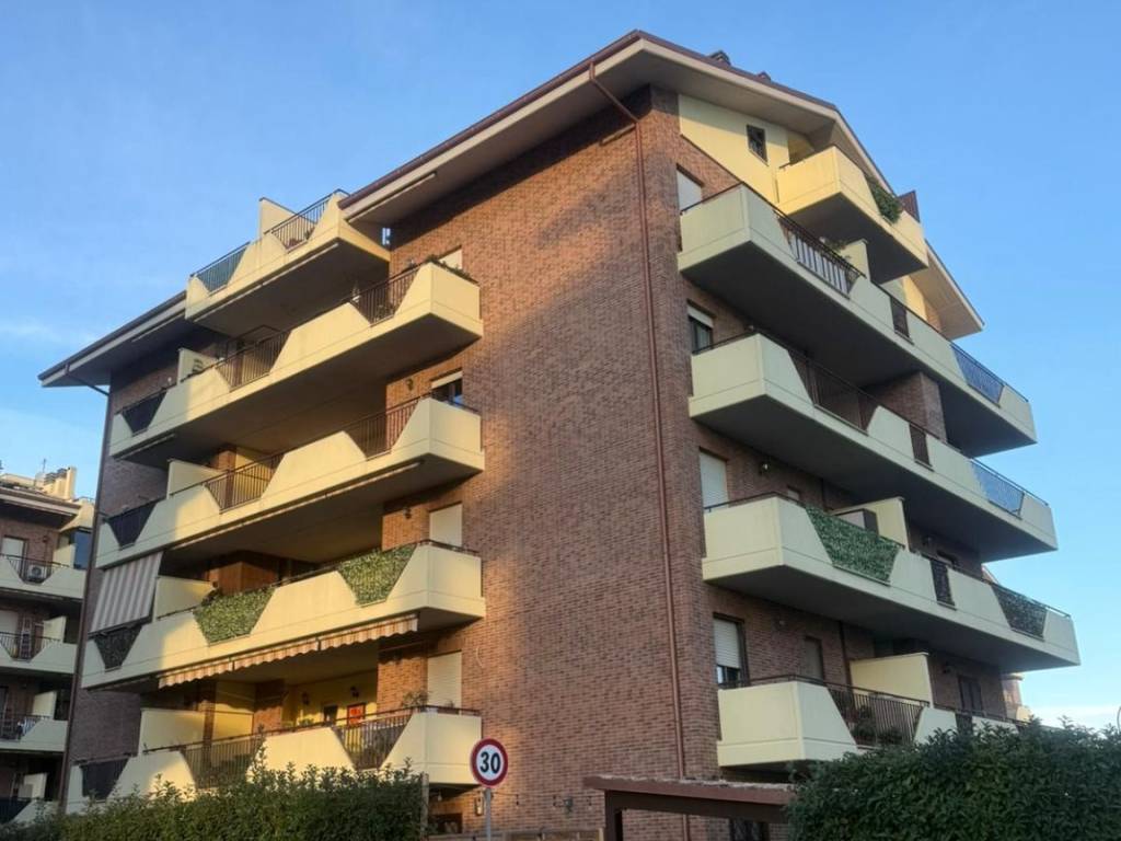 appartamento in vendita ad Aprilia