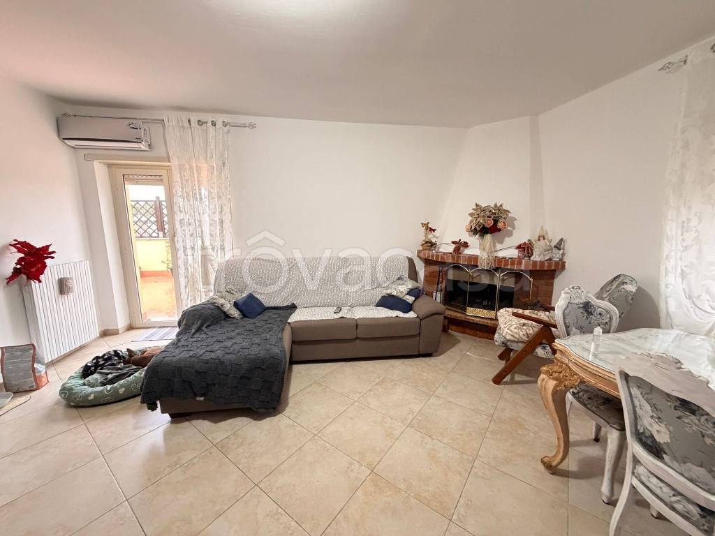 appartamento in vendita ad Aprilia