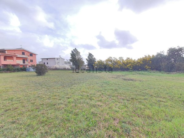terreno edificabile in vendita ad Aprilia in zona Genio Civile