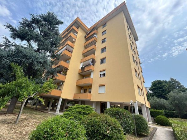 appartamento in vendita ad Aprilia