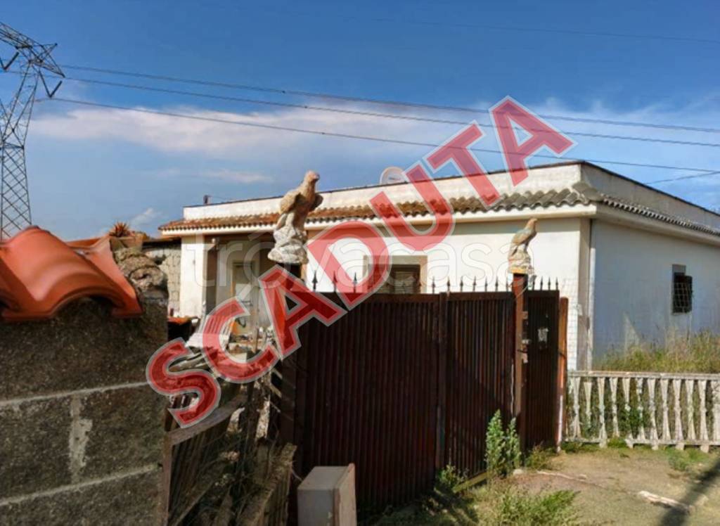 casa indipendente in vendita ad Aprilia