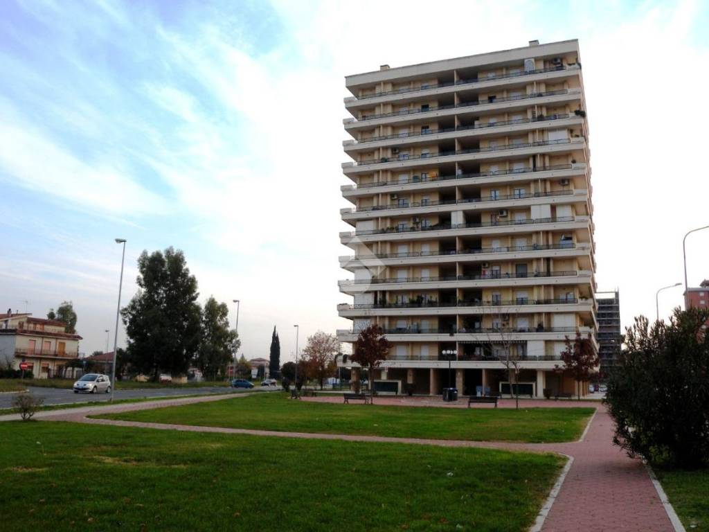 appartamento in vendita ad Aprilia