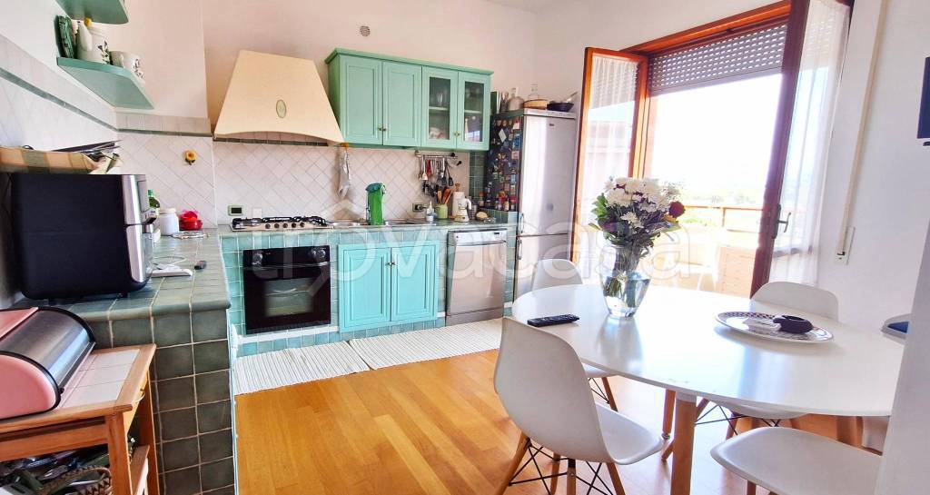 appartamento in vendita ad Aprilia