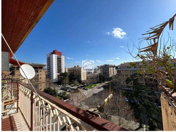 appartamento in vendita ad Aprilia