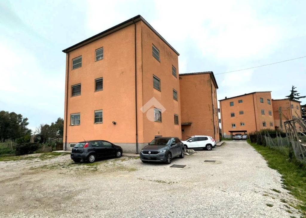 appartamento in vendita ad Aprilia in zona Campoverde
