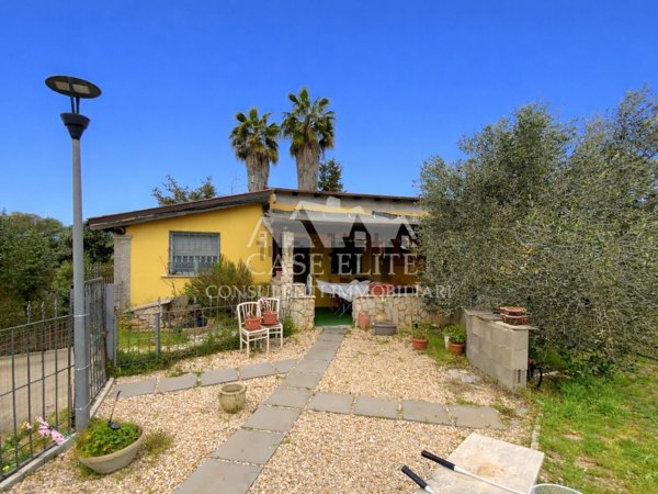 casa indipendente in vendita ad Aprilia