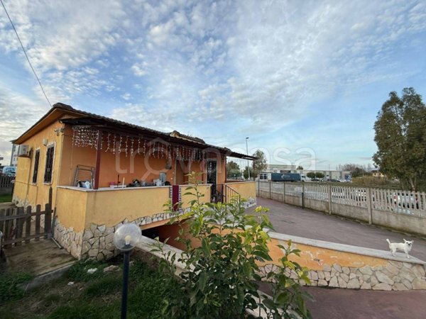 casa indipendente in vendita ad Aprilia