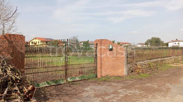 terreno agricolo in vendita ad Aprilia