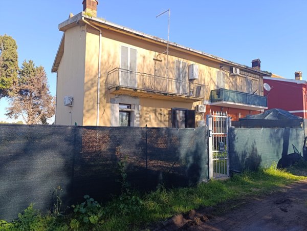 appartamento in vendita ad Aprilia