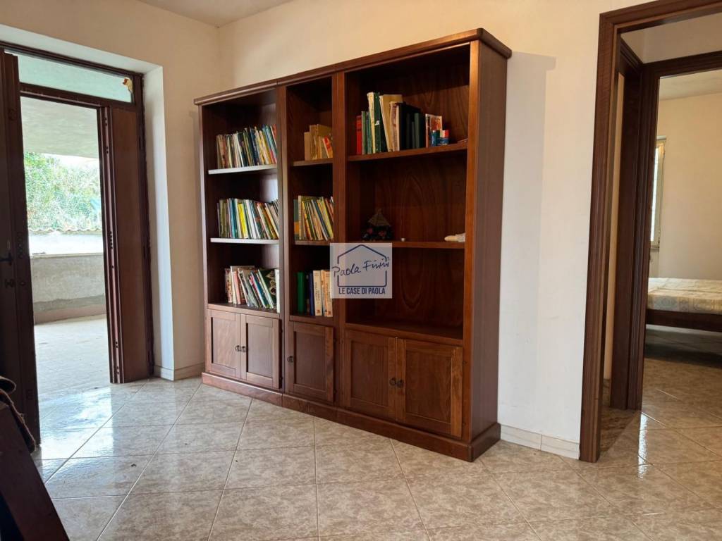 casa indipendente in vendita ad Aprilia in zona Casalazzara