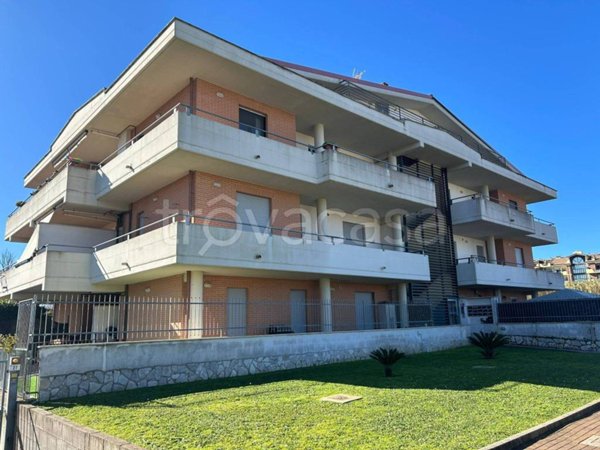 appartamento in vendita ad Aprilia