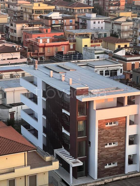 appartamento in vendita ad Aprilia