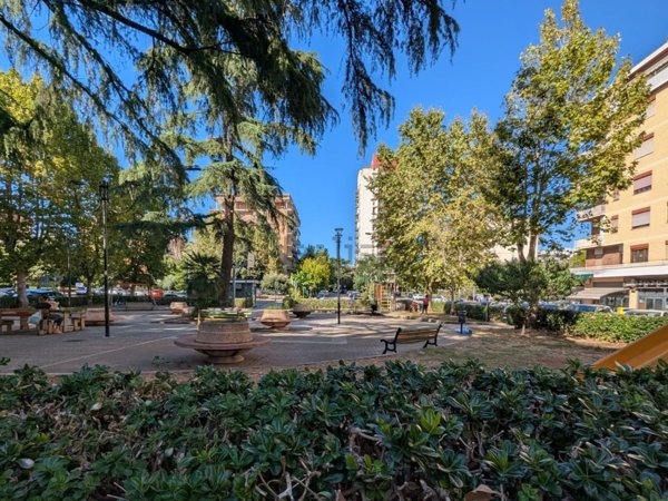 appartamento in vendita ad Aprilia