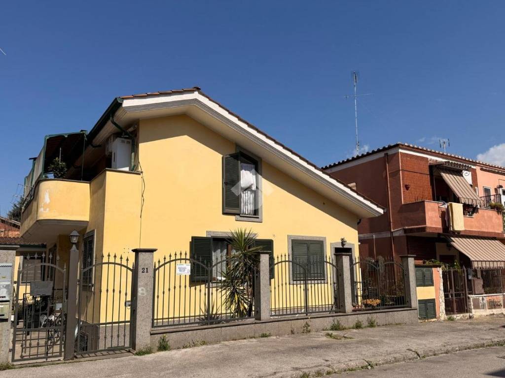 appartamento in vendita ad Aprilia