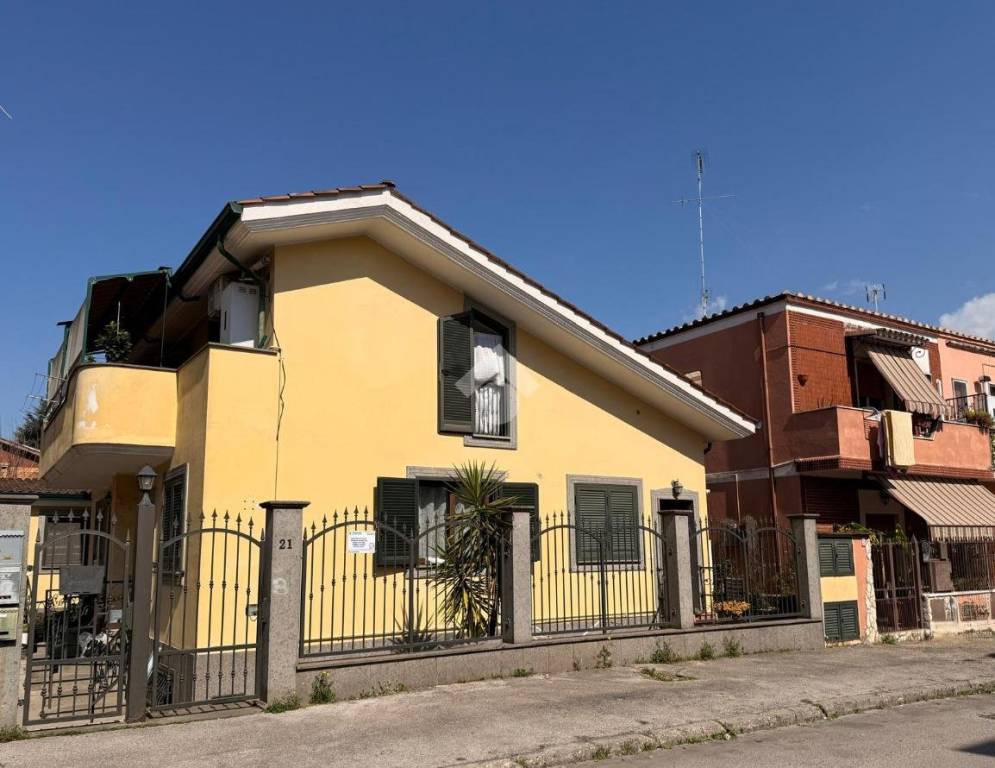 appartamento in vendita ad Aprilia