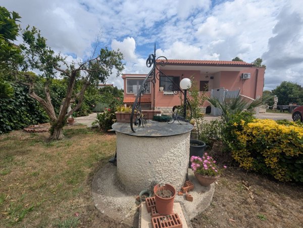 casa indipendente in vendita ad Aprilia