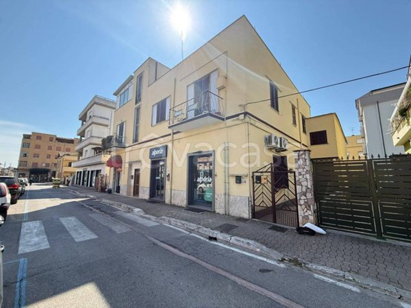 appartamento in vendita ad Aprilia