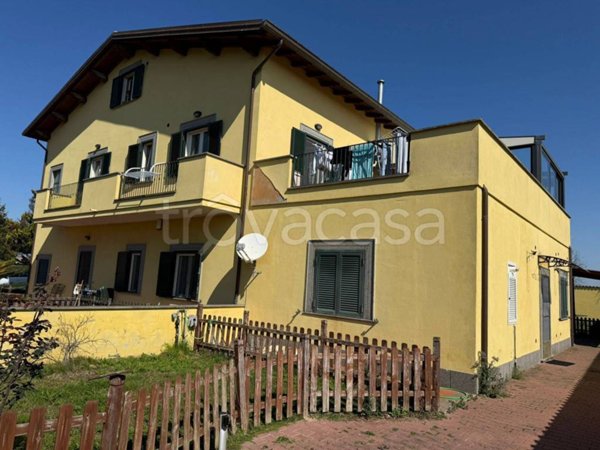 appartamento in vendita ad Aprilia in zona Torre del Padiglione