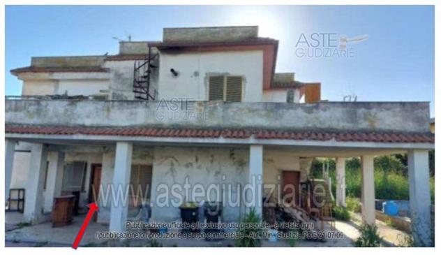 casa indipendente in vendita ad Aprilia in zona Fossignano