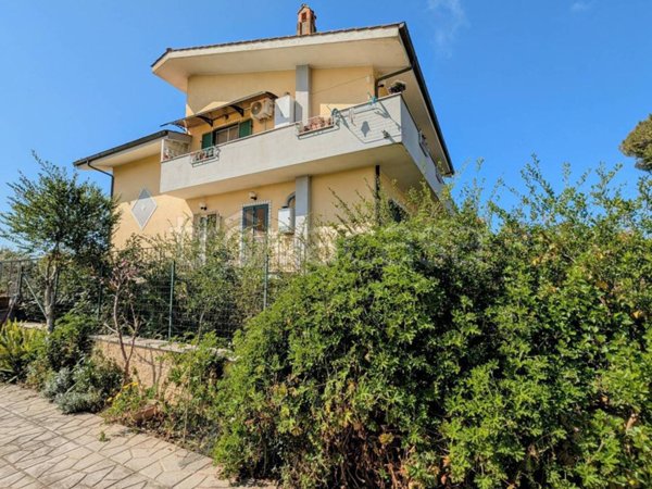 appartamento in vendita ad Aprilia