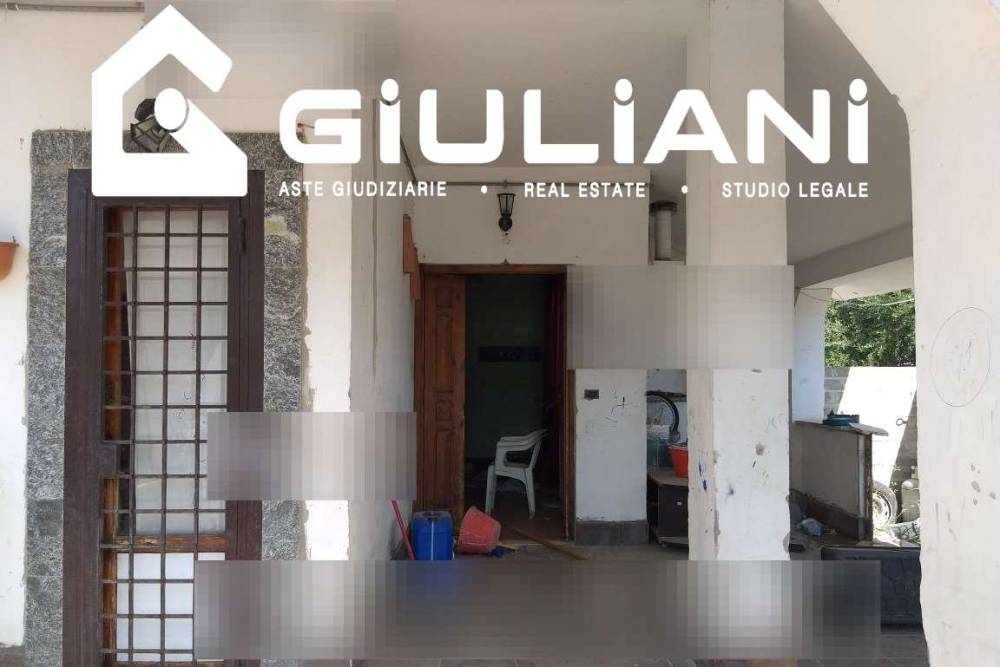 intera palazzina in vendita ad Aprilia