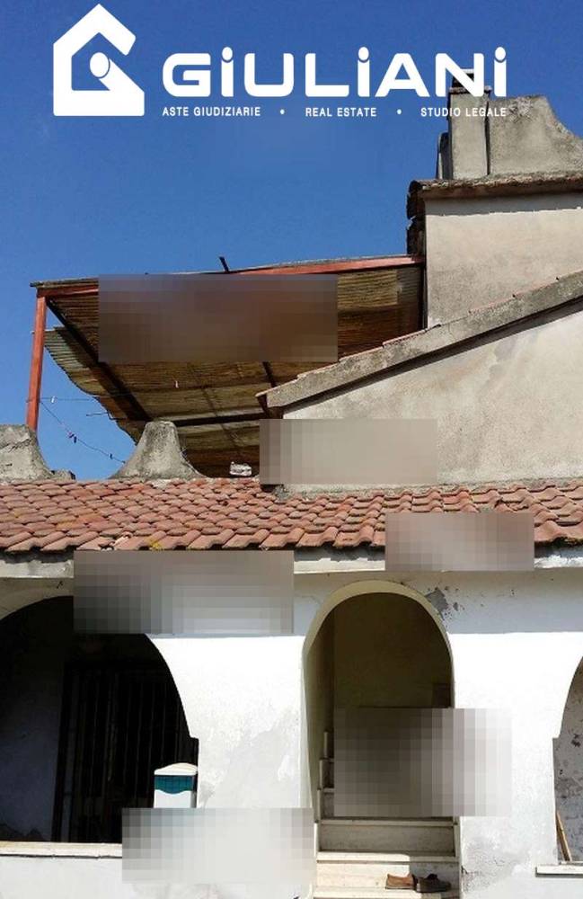 casa indipendente in vendita ad Aprilia in zona Genio Civile