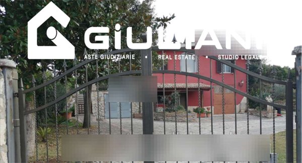 casa indipendente in vendita ad Aprilia