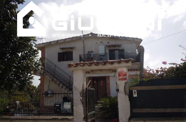 appartamento in vendita ad Aprilia