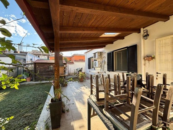 appartamento in vendita ad Aprilia