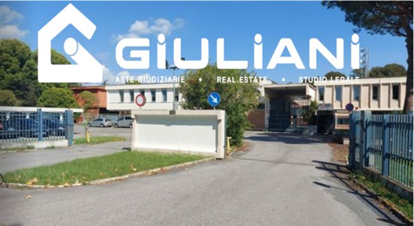 capannone in vendita ad Aprilia