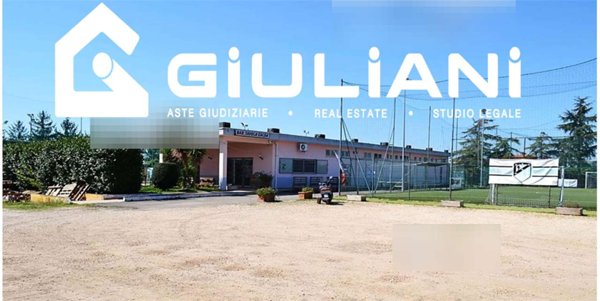 negozio in vendita ad Aprilia