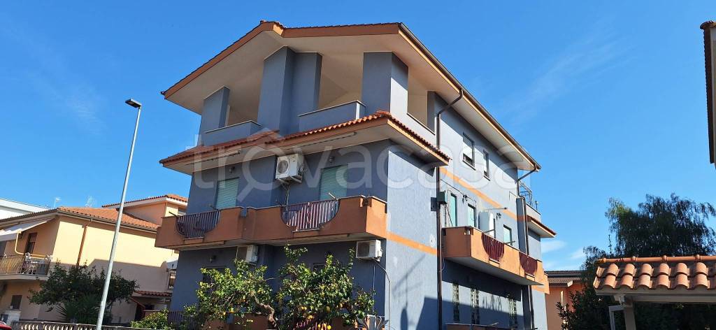 appartamento in vendita ad Aprilia