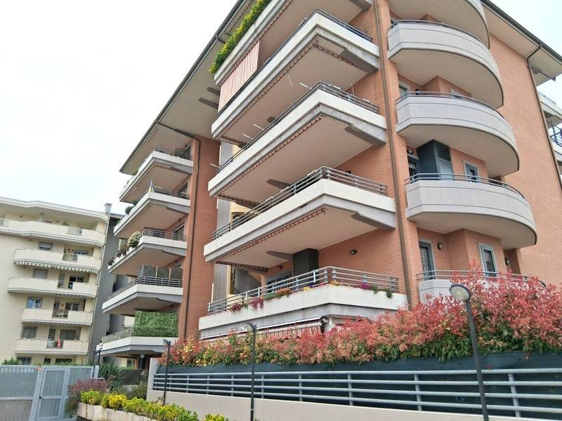 appartamento in vendita ad Aprilia