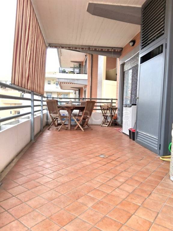 appartamento in vendita ad Aprilia
