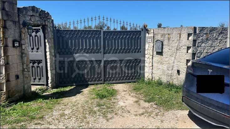 casa indipendente in vendita ad Aprilia in zona Cogna