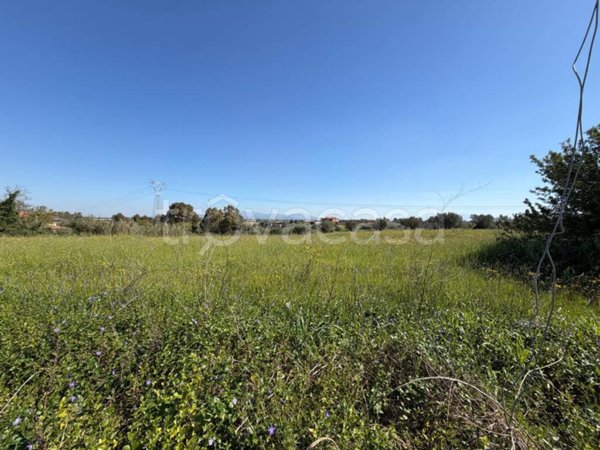 terreno agricolo in vendita ad Aprilia in zona Fossignano