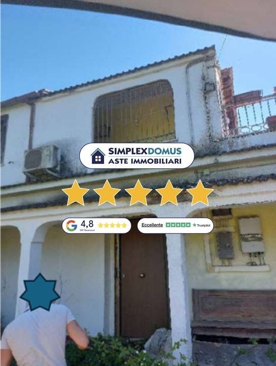 appartamento in vendita ad Aprilia in zona Campo di Carne