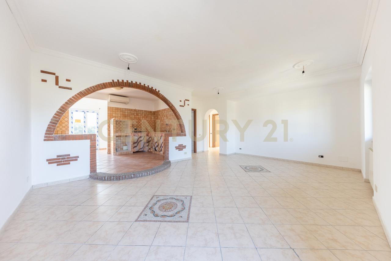 casa indipendente in vendita ad Aprilia in zona Campoleone