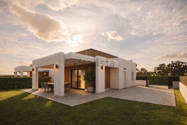 casa indipendente in vendita ad Aprilia
