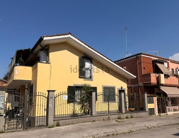 appartamento in vendita ad Aprilia