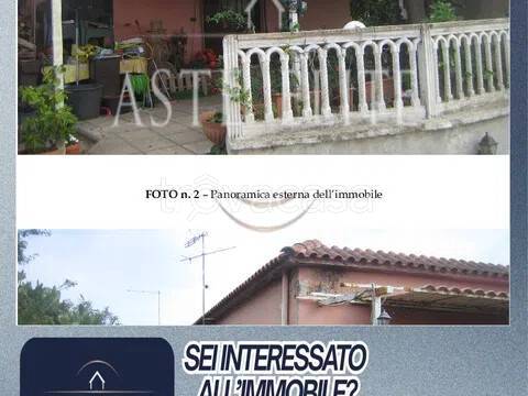appartamento in vendita ad Aprilia in zona Casalazzara