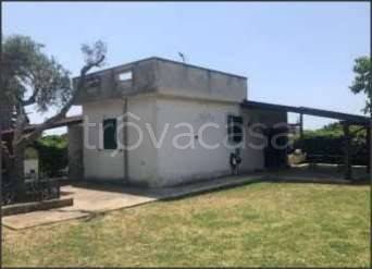 casa indipendente in vendita ad Aprilia in zona Cogna